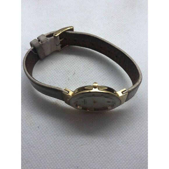 Skagen SKW2033 Women's Leather Analog Mother of Pearl Dial Genuine Watch JK38 - Picture 7 of 9